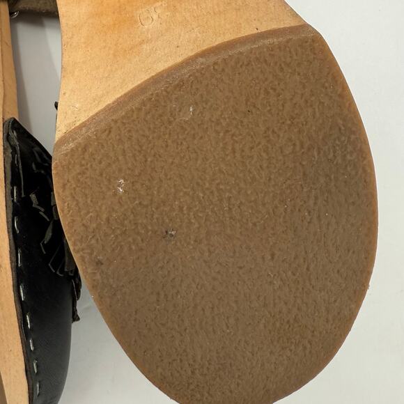 Swedish Hasbeens Size 39 (US 9) Fringe Black Leather Clog Sandal Heels Wood Shoe - Picture 15 of 16